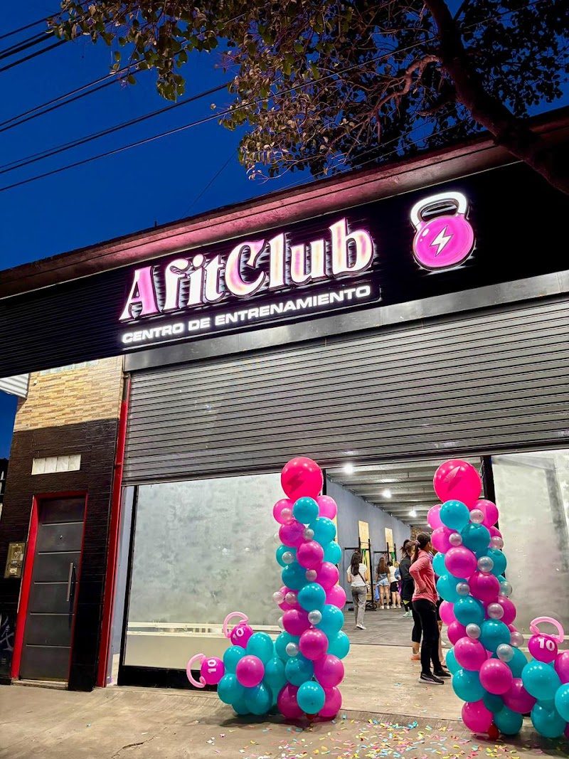 Fachada de AFitClub, centro de entrenamiento exclusivo para mujeres