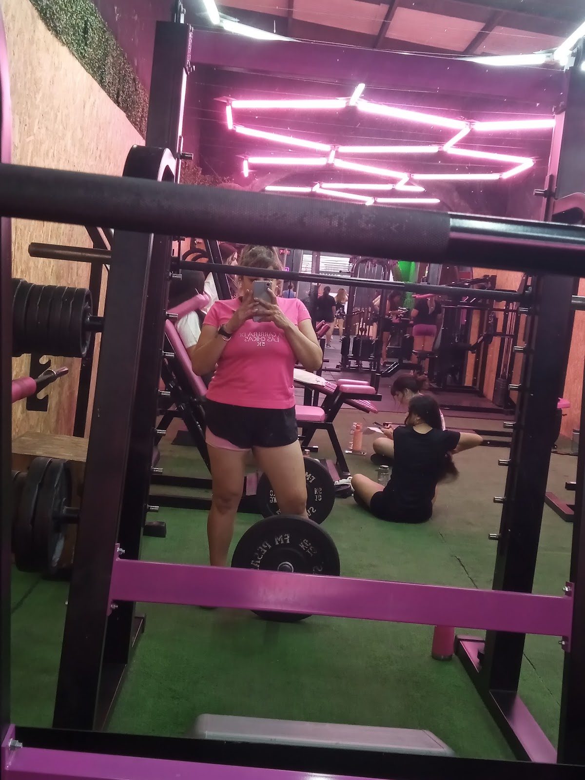 Piso de entrenamiento de Bloom Fit Club