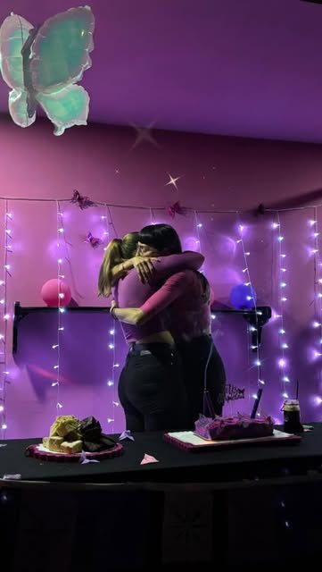 Festejo del primer aniversario de Farfalla Mega