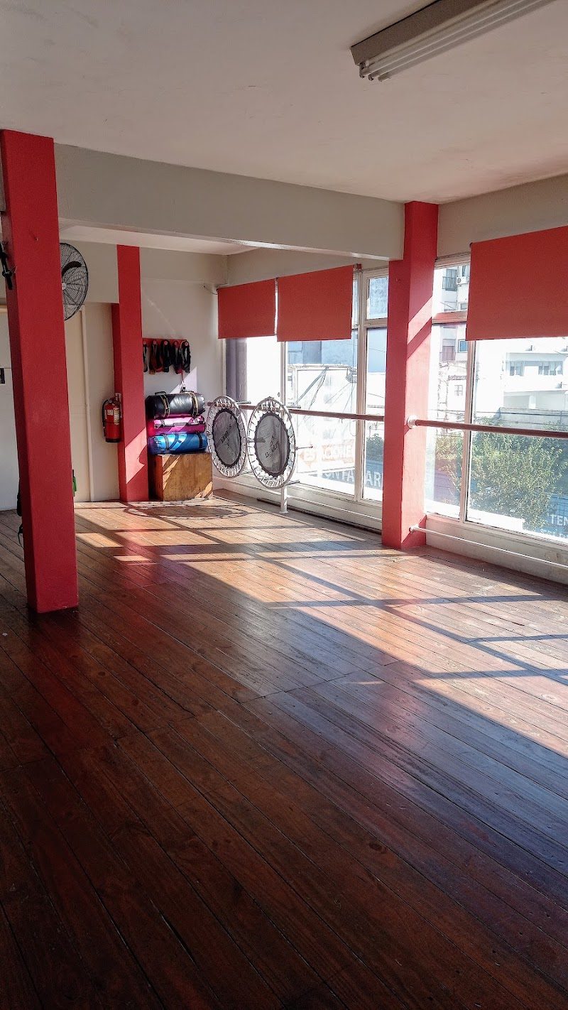 Sala de entrenamiento gimnástico de Gimnasio Femenino Cordoba