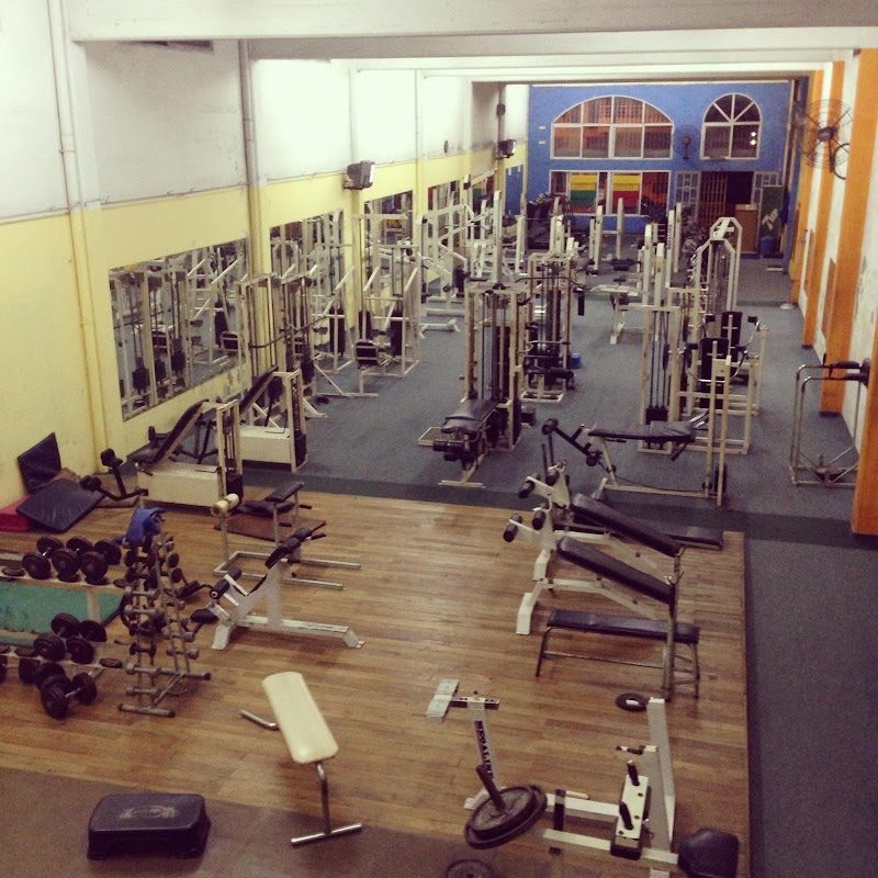 Sala de entrenamiento de SYC Mujeres en Movimiento