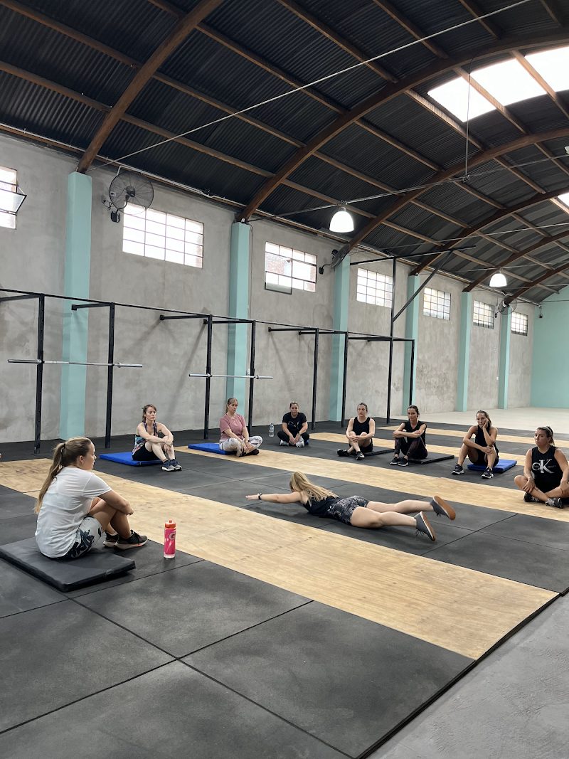 Clase grupal en Tribu Central